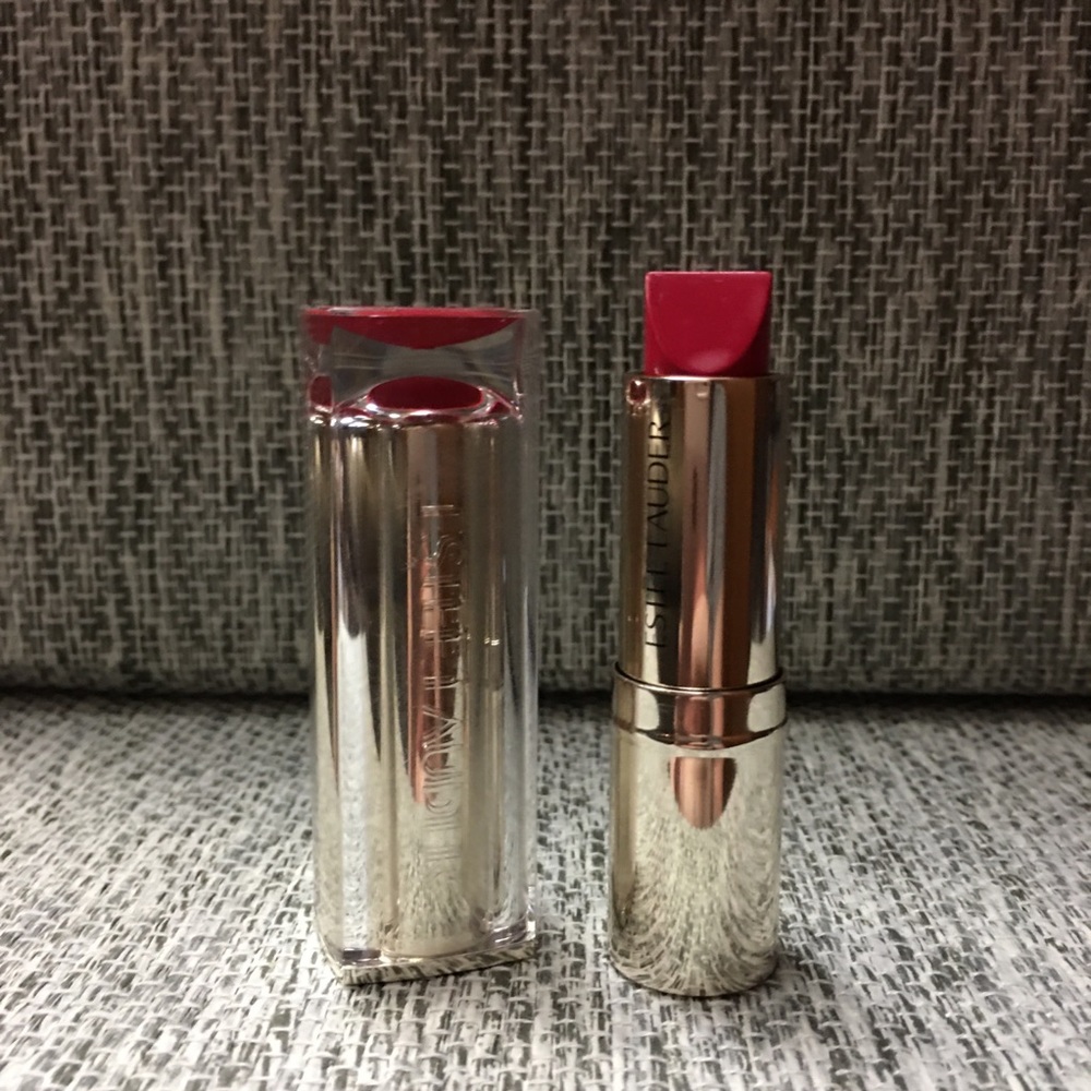 Estée Lauder pure color love lipstick - Picture 1 of 1